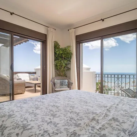 Sanders - Great Two-bedroom With Terrace Alcaidesa